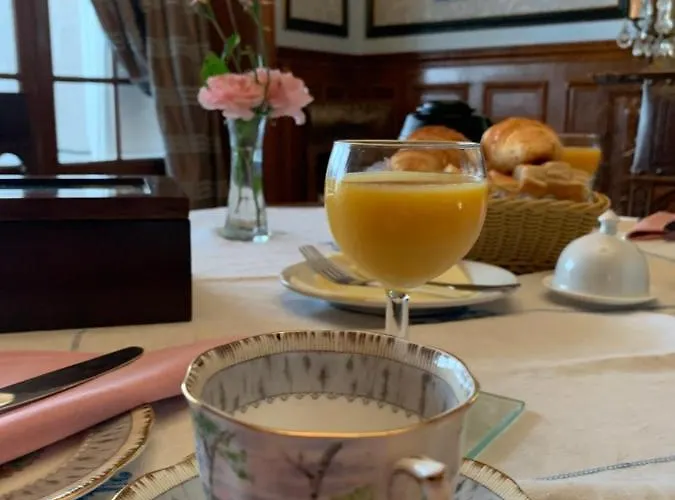 Manoir Sainte Cecile Art Nouveau *